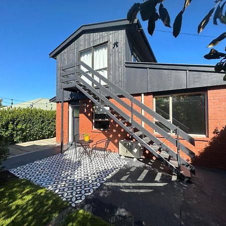 Beckenham Studio On Tree Lined Street Christchurch Exteriér fotografie